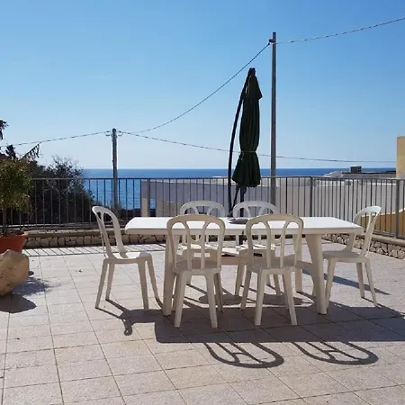 Polo House Nyaraló *